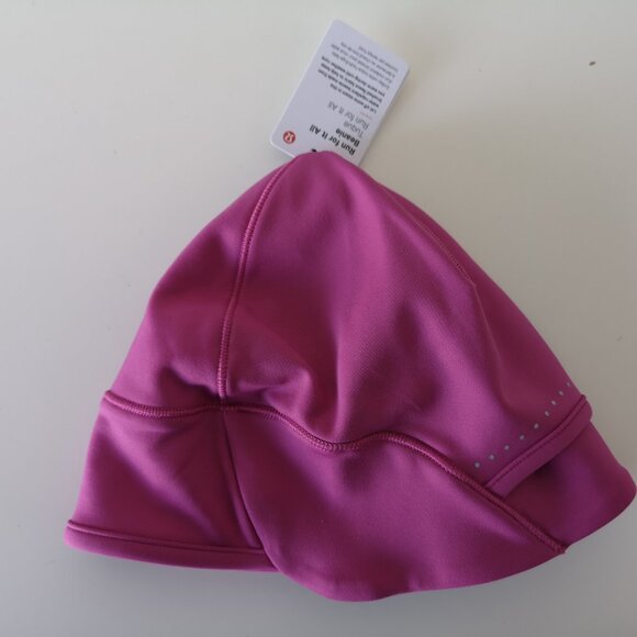 NWT LULULEMON PLYC Pink Brushed Tech Fleece Run For It All Beanie Hat Women's OS - Picture 5 of 10